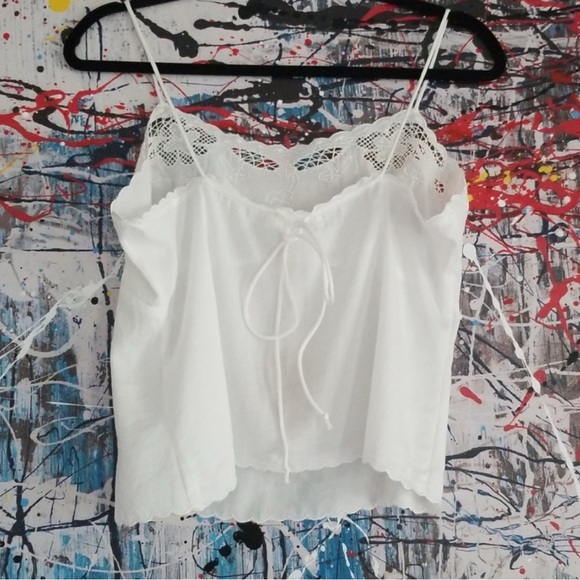 Honey Punch White Lace Detail Top - Picture 4 of 8